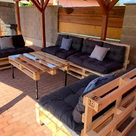 Bikehouse Holiday home Vel'ka Lomnica