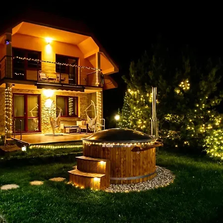 Bikehouse * Vel'ka Lomnica